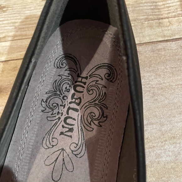 NWOB Hurlun Rote Women’s Flats with gorgeous Black Beaded Accent on Toe - Picture 3 of 5
